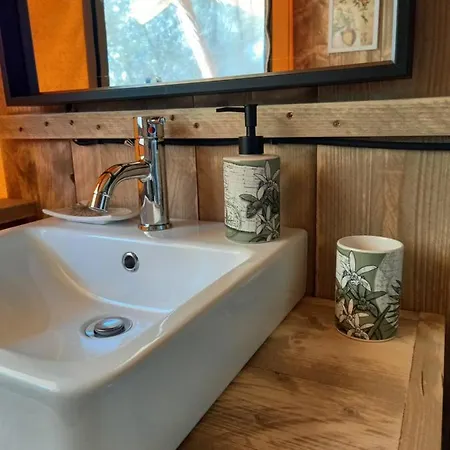 Hitton Sejours Nature Lantgård Biran