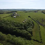 Hitton Sejours Nature Farmház Biran